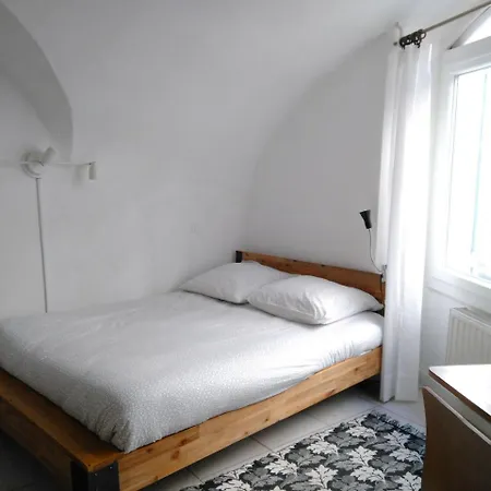 - Fontaine Saint-Paul-Trois-Châteaux