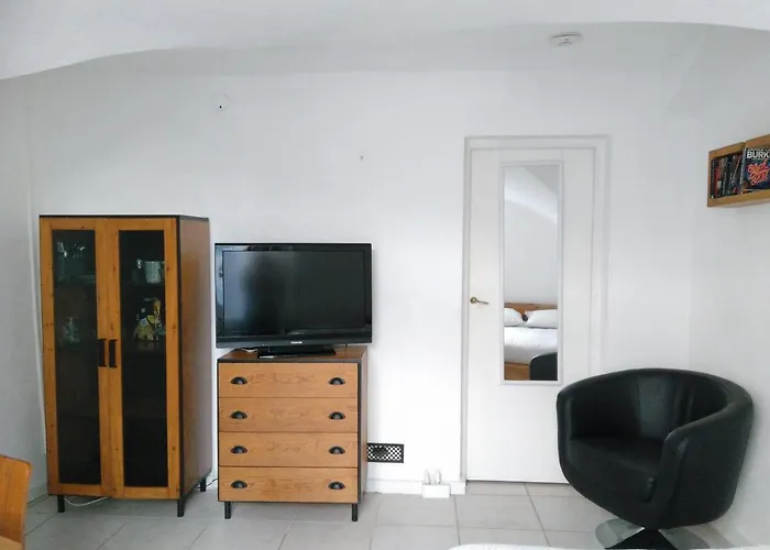 - Fontaine Apartman Saint-Paul-Trois-Châteaux